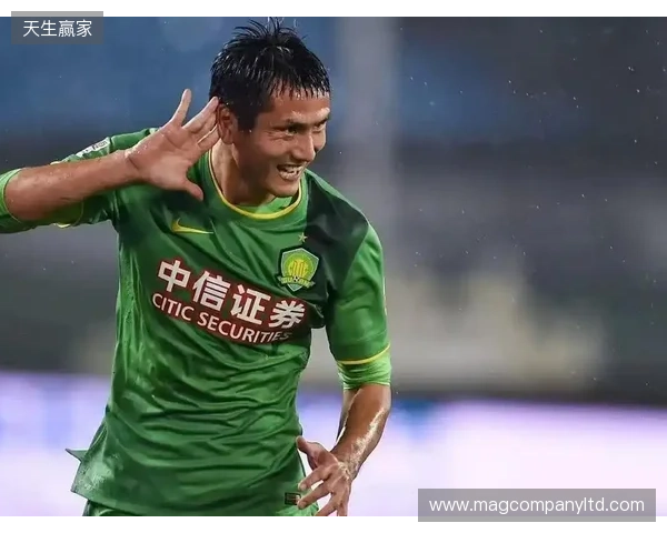 邵佳一：国足没有梅西C罗姆巴佩，不可能把球给一个人就解决问题