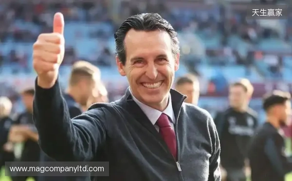 埃梅里:很开心完成我的100场法甲,期待未来1000场甚至更多 埃梅里:很开心完成我的100场法甲,期待未来1000场甚至更多