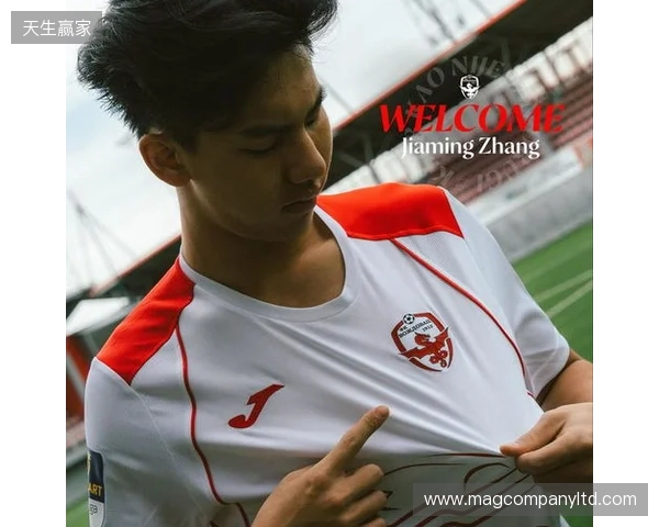 官方：张家鸣从伯恩利租借加盟塞尔维亚沃日多瓦茨