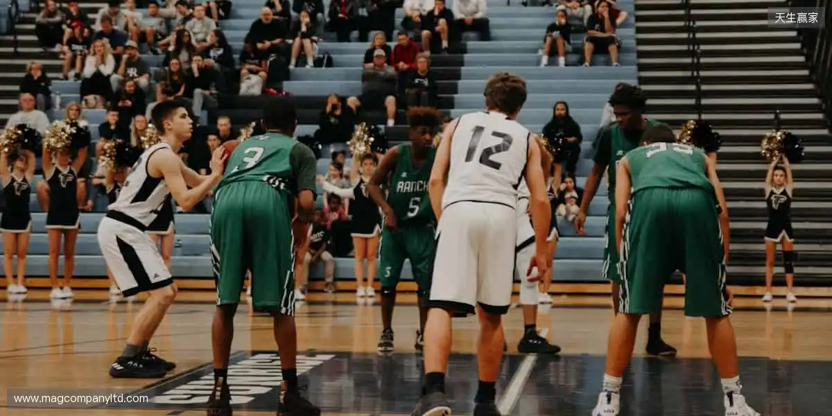 实时弹幕，边看边聊，做赛场最活跃的观众！💬🎉